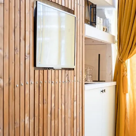 Bb The Warehouse Bed & Breakfast Zandvoort